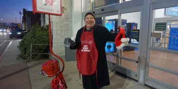 Red Kettle Bell Ringing