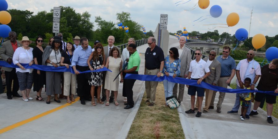 Fox River pedestrian-bike bridge